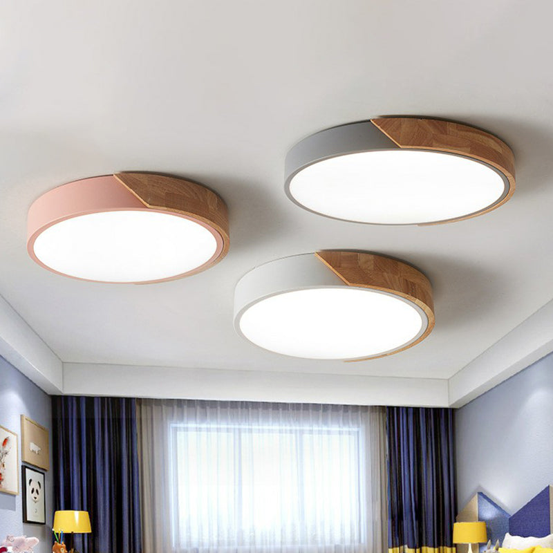 Round Shaped Bedroom LED Flush Mount Lighting Metallic Nordic Style Flush Mount Ceiling Light Clearhalo 'Ceiling Lights' 'Close To Ceiling Lights' 'Close to ceiling' 'Flush mount' Lighting' 2162246