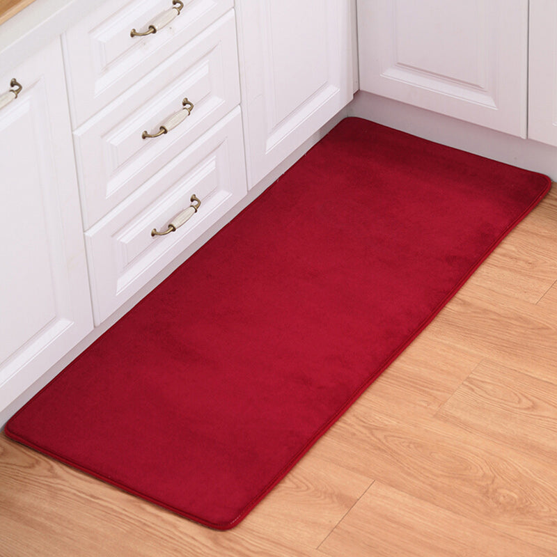 Multi-Colored Plain Runner Rug Polypropylene Minimalistic Carpet Anti-Slip Backing Washable Pet Friendly Area Rug for Kitchen Burgundy 2' x 5'3