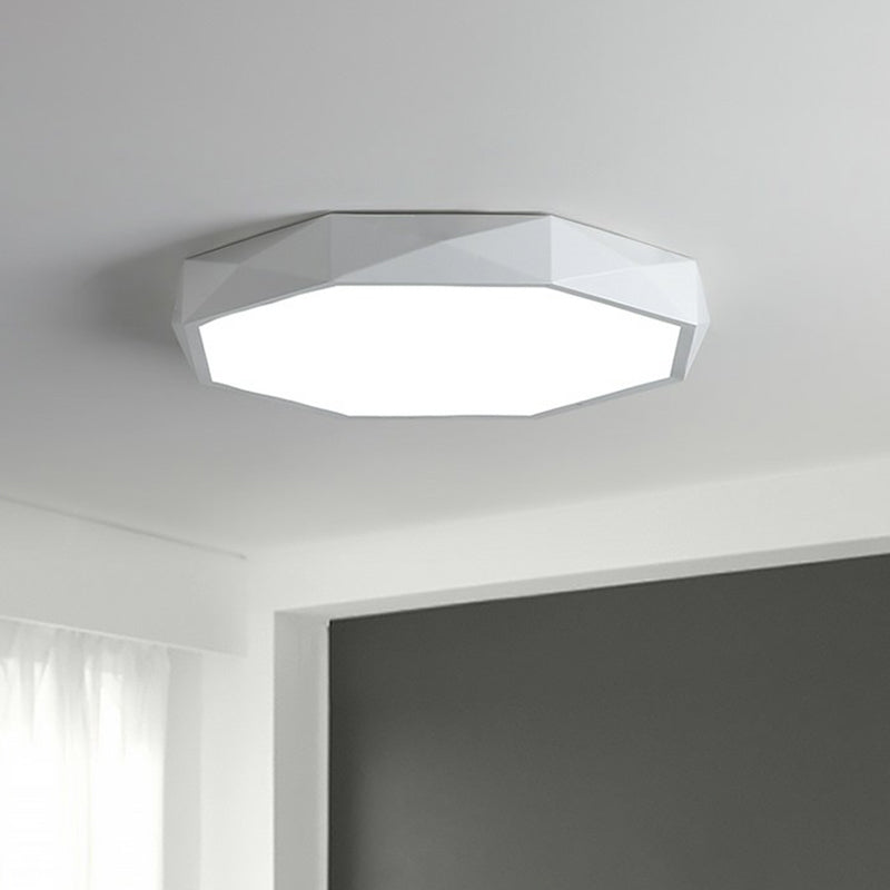 Minimalist Extra-Thin Octagonal LED Flush Mount Metallic Bedroom Flushmount Ceiling Light White Clearhalo 'Ceiling Lights' 'Close To Ceiling Lights' 'Close to ceiling' 'Flush mount' Lighting' 2186879