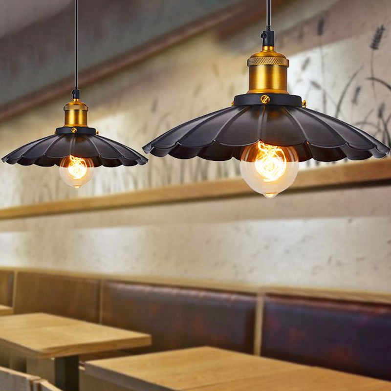 Vintage Scalloped Edge Hanging Lamp Single-Bulb Iron Lighting Pendant for Restaurant Clearhalo 'Art Deco Pendants' 'Black' 'Cast Iron' 'Ceiling Lights' 'Ceramic' 'Crystal' 'Industrial Pendants' 'Industrial' 'Metal' 'Middle Century Pendants' 'Pendant Lights' 'Pendants' 'Rustic Pendants' 'Tiffany' Lighting' 2204561