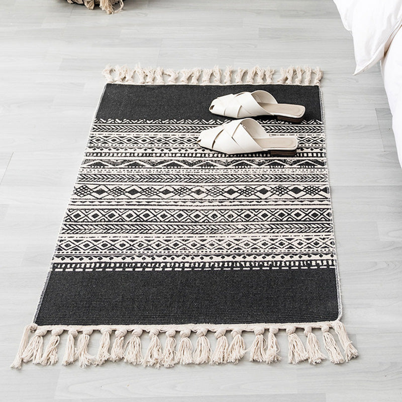 Decorative Western Rug Multi-Color Tribal Patterned Rug Machine Washable Easy Care Carpet with Tassel for Bedroom Black 2' x 2'11