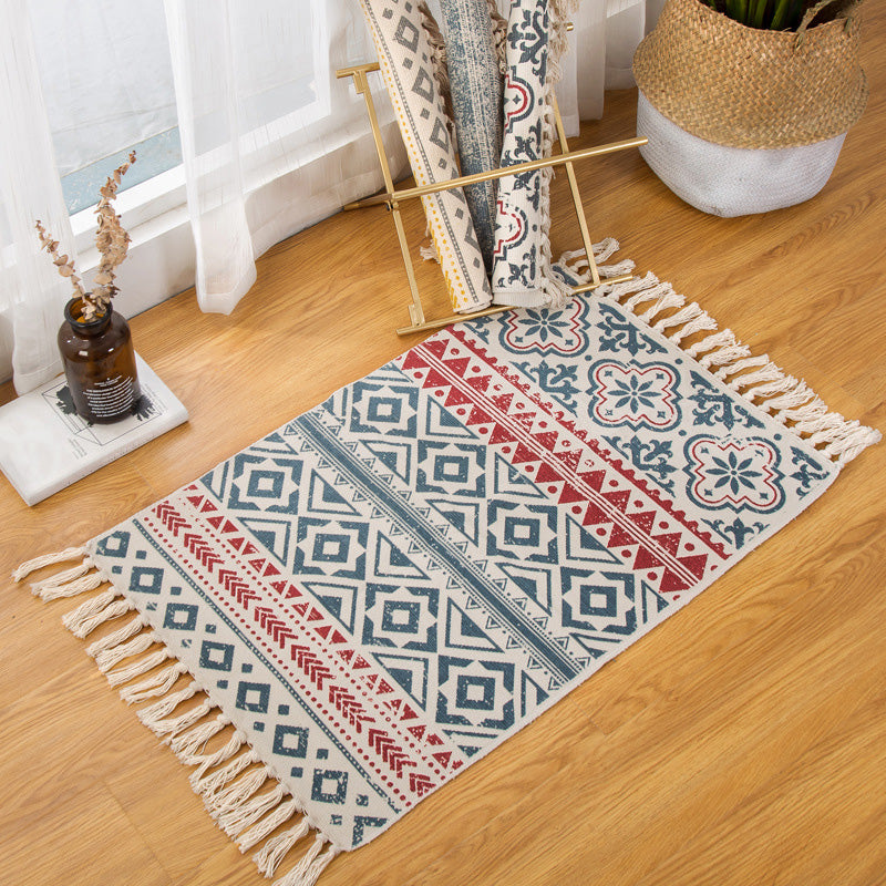 Multi Color Boho Rug Cotton Blend Southwestern Pattern Carpet Handmade Machine Washable Rug with Tassel for Decoration Red 2' x 2'11