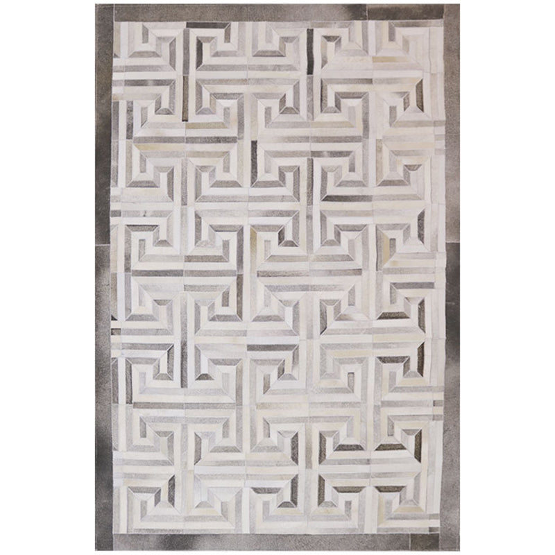 Vintage Geo Patterned Rug Light Gray Cowhide Area Rug Handmade Pet Friendly Indoor Rug for Bedroom Light Gray Clearhalo 'Area Rug' 'Rugs' 'Vintage' Rug' 2213218