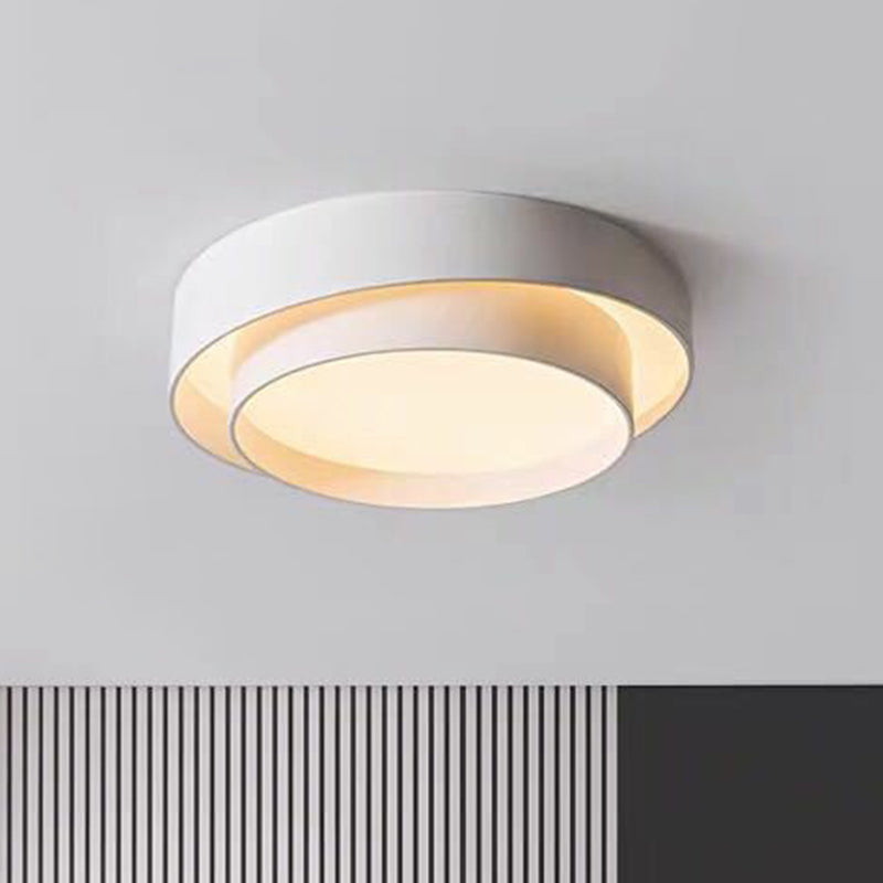 Circular Bedroom LED Flush Mount Acrylic Contemporary Flushmount Ceiling Light in White White Warm Clearhalo 'Ceiling Lights' 'Close To Ceiling Lights' 'Close to ceiling' 'Flush mount' Lighting' 2218247