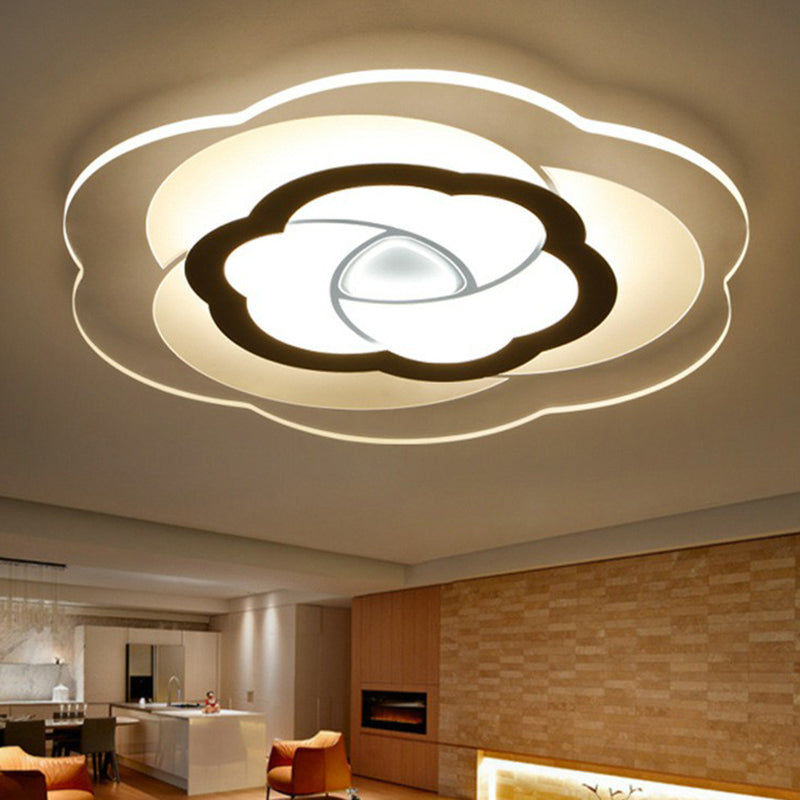 Nordic Flower Flush Ceiling Light Acrylic Living Room LED Flush Mount Lighting Fixture in Clear Clearhalo 'Ceiling Lights' 'Close To Ceiling Lights' 'Close to ceiling' 'Flush mount' Lighting' 2228031