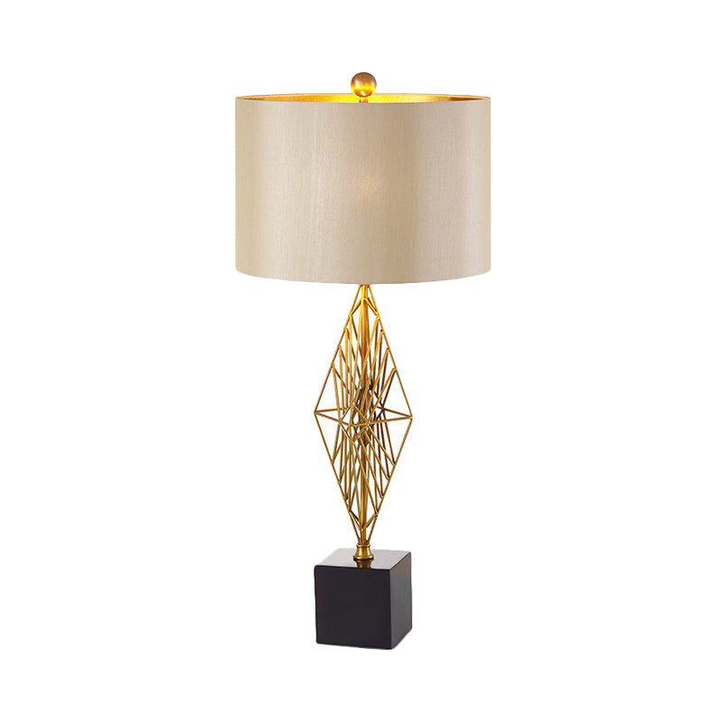 Traditional Drum Study Light 1 Light Fabric Task Lighting in Gold for Bedroom with Geometric Base Clearhalo 'Lamps' 'Table Lamps' Lighting' 224208