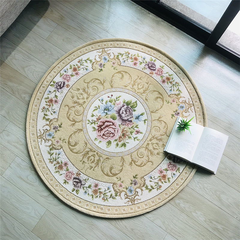 Multi Color Vintage Rug Polypropylene Floral Print Carpet Non-Slip Machine Washable Rug for Decoration Light Beige Clearhalo 'Area Rug' 'Rugs' 'Vintage' Rug' 2242280