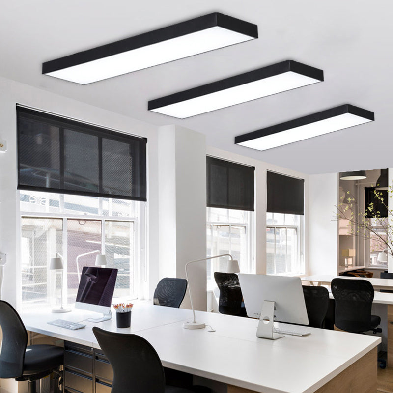 Simplicity Rectangle Flush Ceiling Light Metal Office LED Flush Mount Fixture in Black Clearhalo 'Ceiling Lights' 'Close To Ceiling Lights' 'Close to ceiling' 'Flush mount' Lighting' 2255838