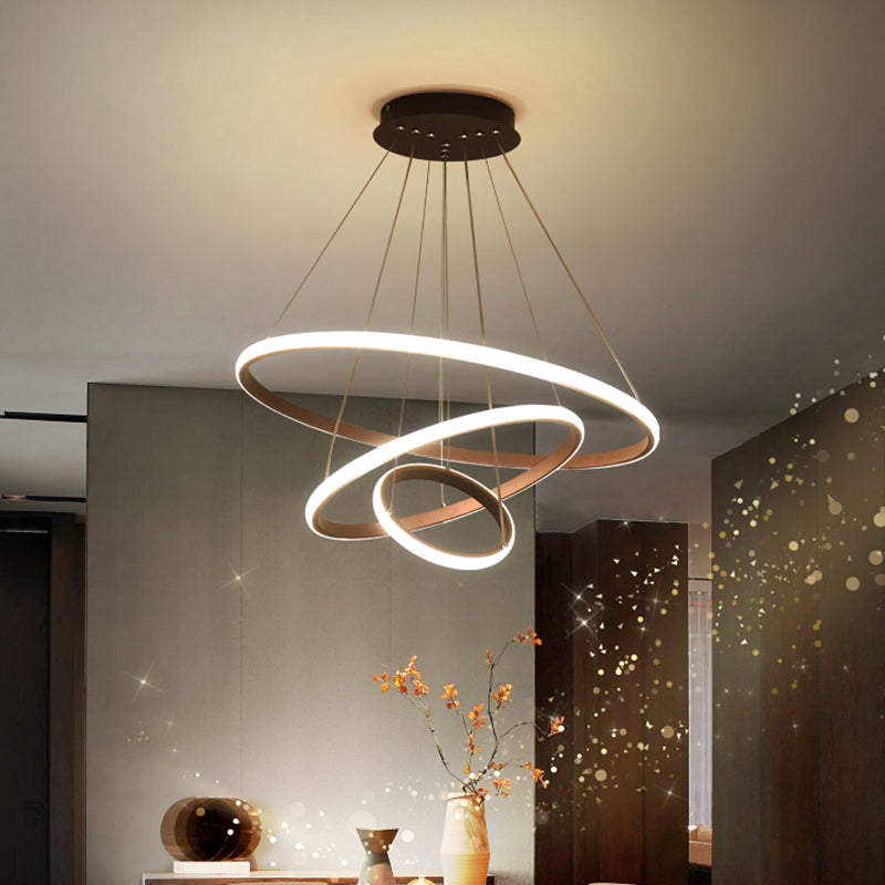 Simple Style Circle Pendant Chandelier Metallic Restaurant LED Ceiling Light in Black Clearhalo 'Ceiling Lights' 'Chandeliers' 'Modern Chandeliers' 'Modern' Lighting' 2275311