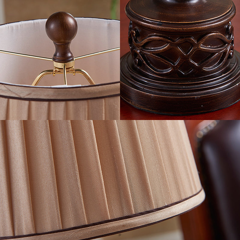 1 Light Table Lamp with Pleated Fabric Shade Antique Bedroom Nightstand Lamp with Brown Wooden Base Clearhalo 'Lamps' 'Table Lamps' Lighting' 228897