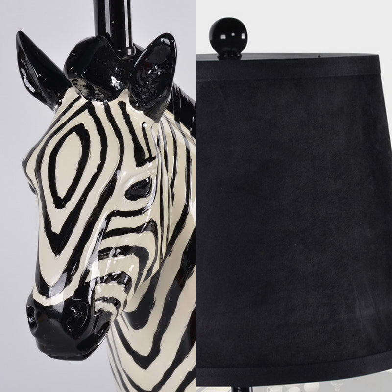 Black Barrel Desk Lamp Traditional Fabric 1 Light Bedroom Reading Light with Horse Base Clearhalo 'Lamps' 'Table Lamps' Lighting' 229084