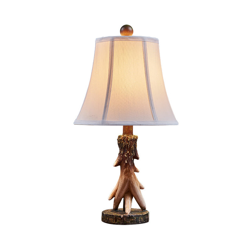 1 Light Desk Light Traditional Bell Fabric Reading Lamp in White for Bedroom with Wood Base Clearhalo 'Lamps' 'Table Lamps' Lighting' 229138