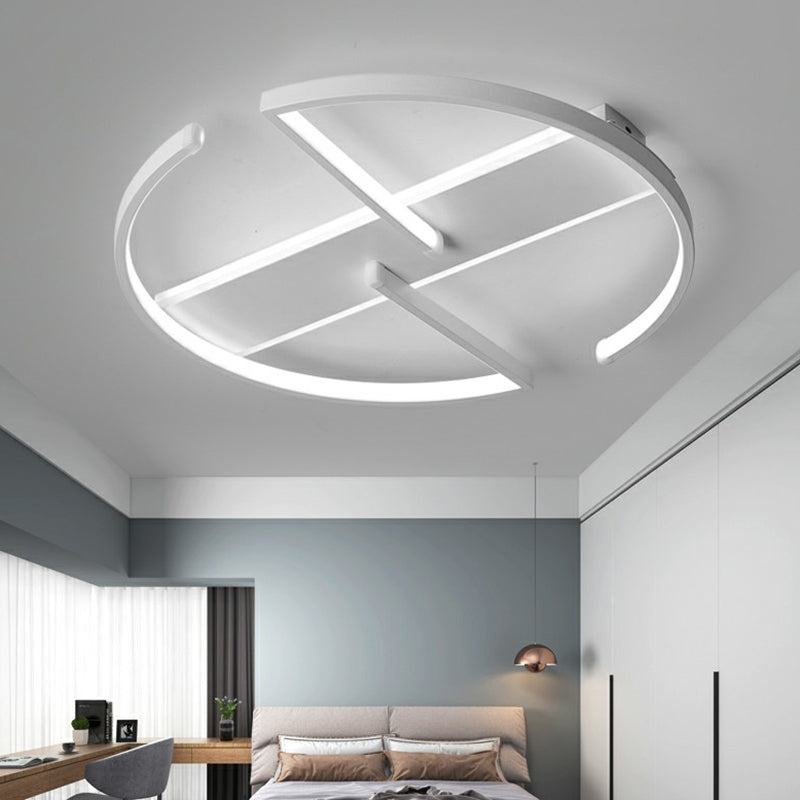 Novelty Nordic Circle LED Flush Mount Light Metallic Bedroom Ceiling Light Fixture in White White White Clearhalo 'Ceiling Lights' 'Close To Ceiling Lights' 'Close to ceiling' 'Flush mount' Lighting' 2357832