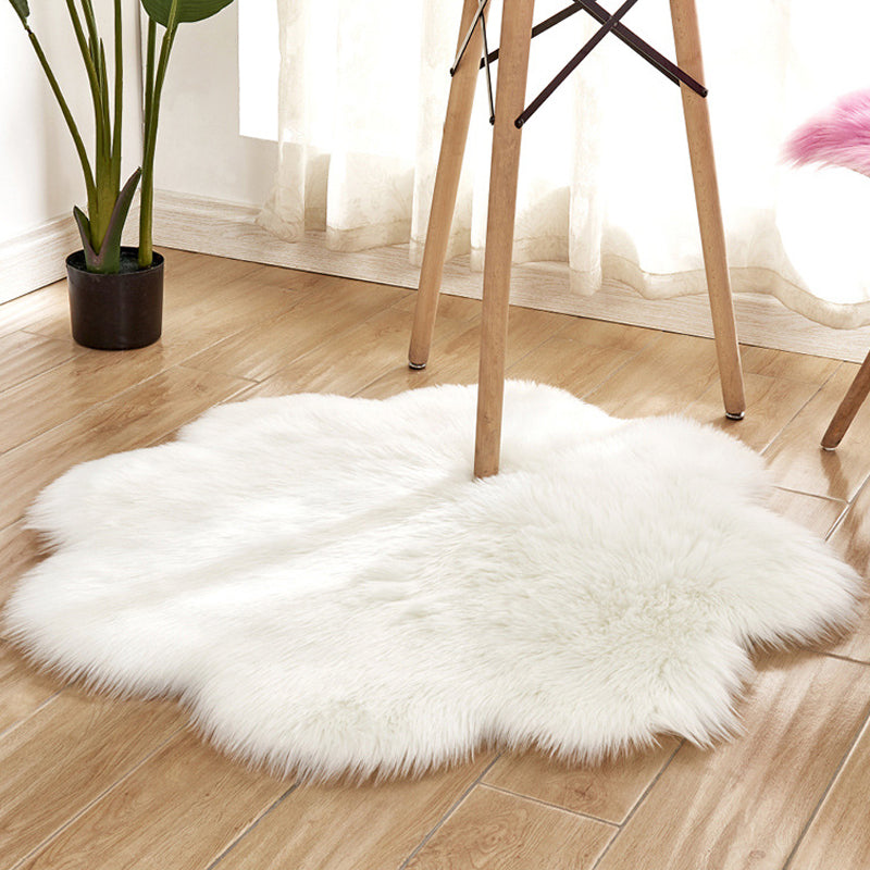 Novelty Shape Solid Color Rug Multicolored Simple Indoor Rug Acrylic Anti-Slip Backing Easy Care Area Carpet for Decoration White 2'11