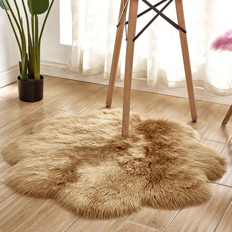 Novelty Shape Solid Color Rug Multicolored Simple Indoor Rug Acrylic Anti-Slip Backing Easy Care Area Carpet for Decoration Khaki 2'11