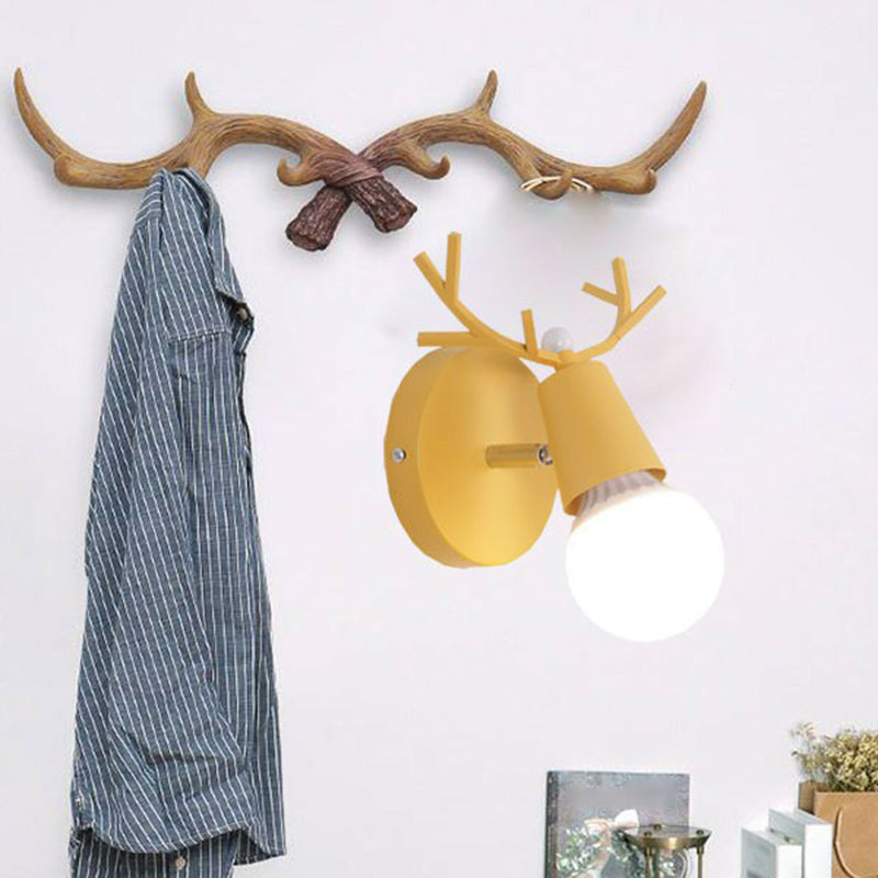 Antler Wall Mounted Reading Light Nordic Metal 1-Light Bedside Wall Lamp with Pivot Joint Yellow Clearhalo 'Wall Lamps & Sconces' 'Wall Lights' Lighting' 2390037