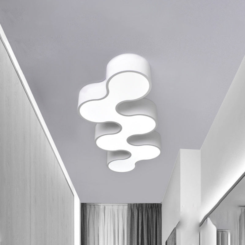 Wavy Design Acrylic Flush Mount Lamp Contemporary Warm/White Lighting LED Bedroom Ceiling Light Fixture in White Clearhalo 'Ceiling Lights' 'Close To Ceiling Lights' 'Close to ceiling' 'Flush mount' Lighting' 241150