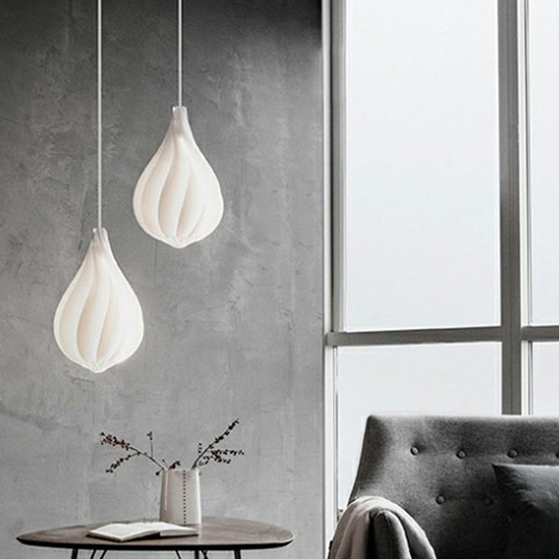 White Drop Shaped Pendulum Light Decorative 1 Bulb Plastic Pendant Lamp for Living Room Clearhalo 'Ceiling Lights' 'Pendant Lights' 'Pendants' Lighting' 2423202