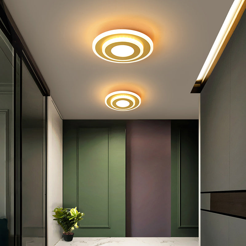 Gold Plated Geometrical Ceiling Light Modern LED Acrylic Flush Mount Light for Hallway Gold Round Clearhalo 'Ceiling Lights' 'Close To Ceiling Lights' 'Close to ceiling' 'Flush mount' Lighting' 2423557