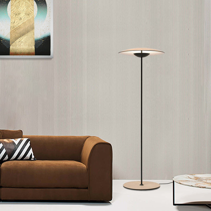 Flying Saucer Bedside Floor Light Metal Creative Minimalist LED Standing Floor Lamp Clearhalo 'Floor Lamps' 'Lamps' Lighting' 2479060