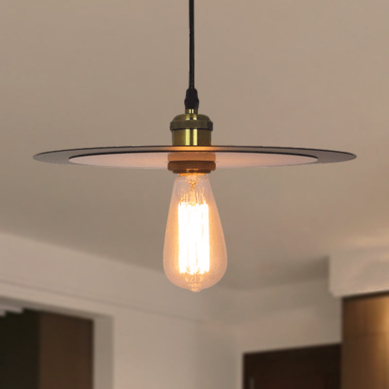 Circular Shade Kitchen Pendant Light Loft Style Metal 1 Light Brass Finish Ceiling Pendant Clearhalo 'Art Deco Pendants' 'Cast Iron' 'Ceiling Lights' 'Ceramic' 'Crystal' 'Industrial Pendants' 'Industrial' 'Metal' 'Middle Century Pendants' 'Pendant Lights' 'Pendants' 'Tiffany' Lighting' 249778