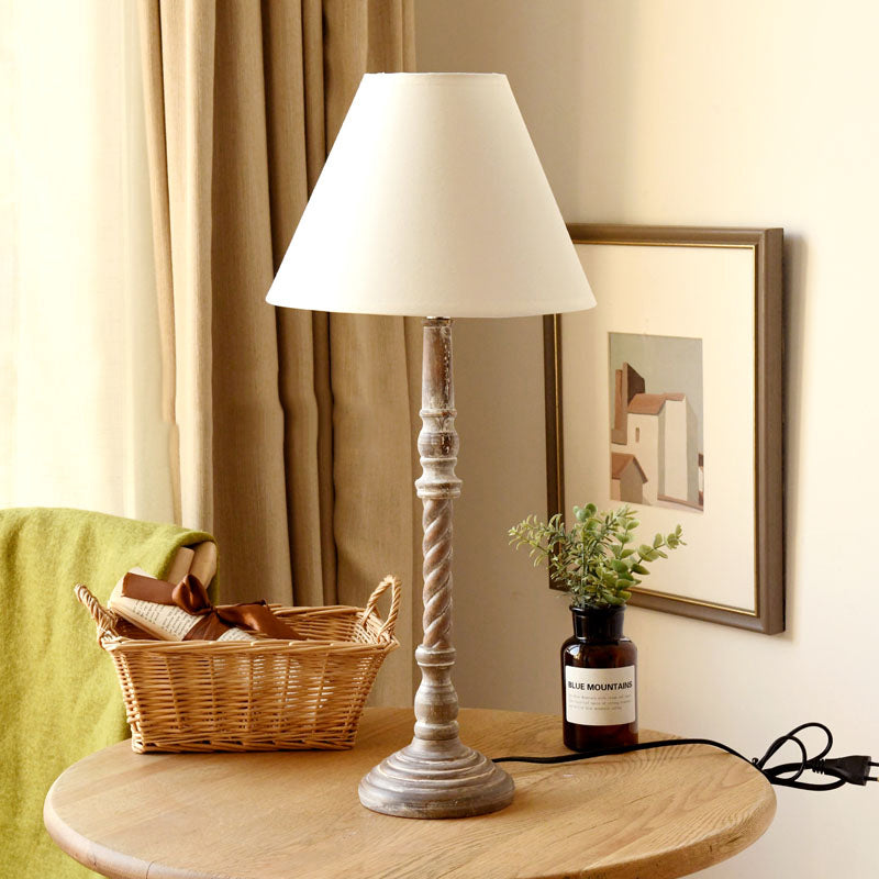 1-Light Fabric Desk Lamp Traditional White Barrel Shape Bedroom Reading Light with Wood Base White Clearhalo 'Lamps' 'Table Lamps' Lighting' 250055