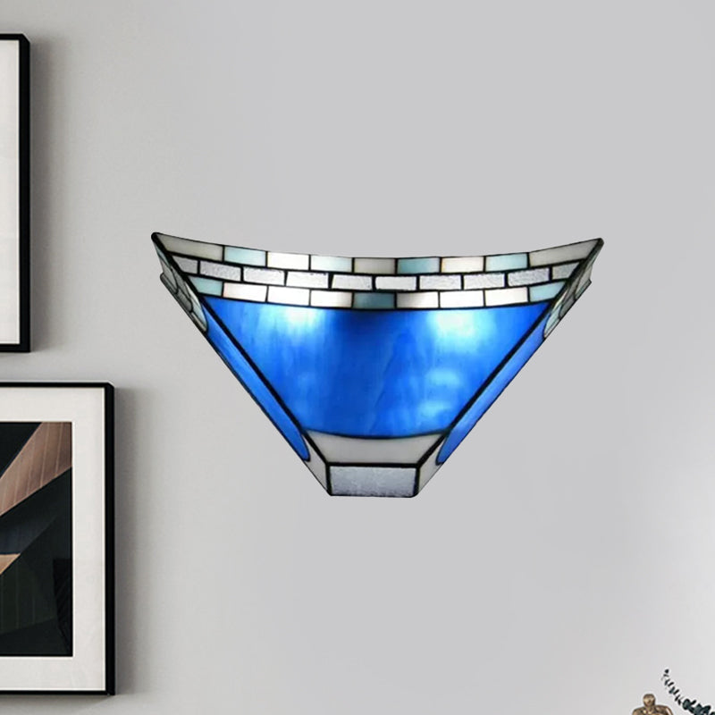 Tiffany Wall Mount Light with Stained Glass Shade Indoor Wall Sconce Light for Living Room Blue Triangle Clearhalo 'Industrial' 'Middle century wall lights' 'Tiffany wall lights' 'Tiffany' 'Wall Lamps & Sconces' 'Wall Lights' Lighting' 252531