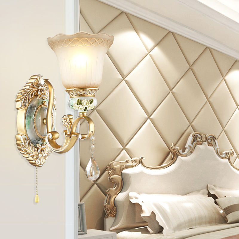 Gold Scallop Wall Light Vintage White Glass 1/2 Lights Living Room Sconce Light with Gold Arm and Backplate Clearhalo 'Wall Lamps & Sconces' 'Wall Lights' Lighting' 255138