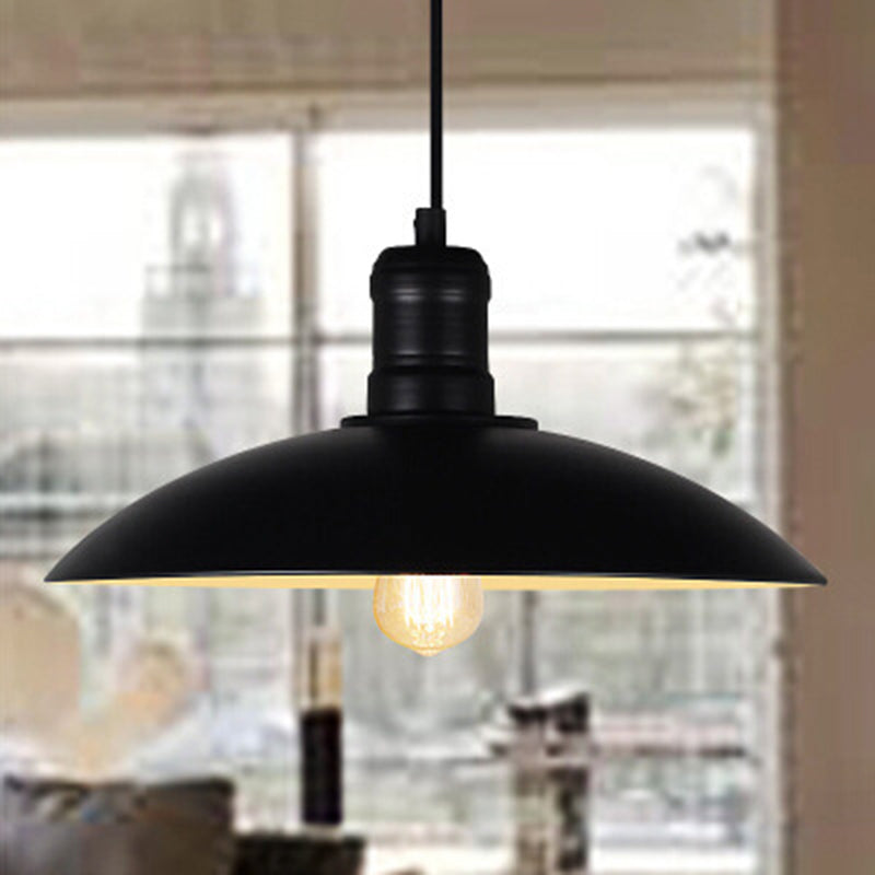 Saucer Metal Pendant Lighting Vintage Style Dining Room Commercial Pendant Lighting in Black Clearhalo 'Art Deco Pendants' 'Black' 'Cast Iron' 'Ceiling Lights' 'Ceramic' 'Crystal' 'Industrial Pendants' 'Industrial' 'Metal' 'Middle Century Pendants' 'Pendant Lights' 'Pendants' 'Rustic Pendants' 'Tiffany' Lighting' 2554339