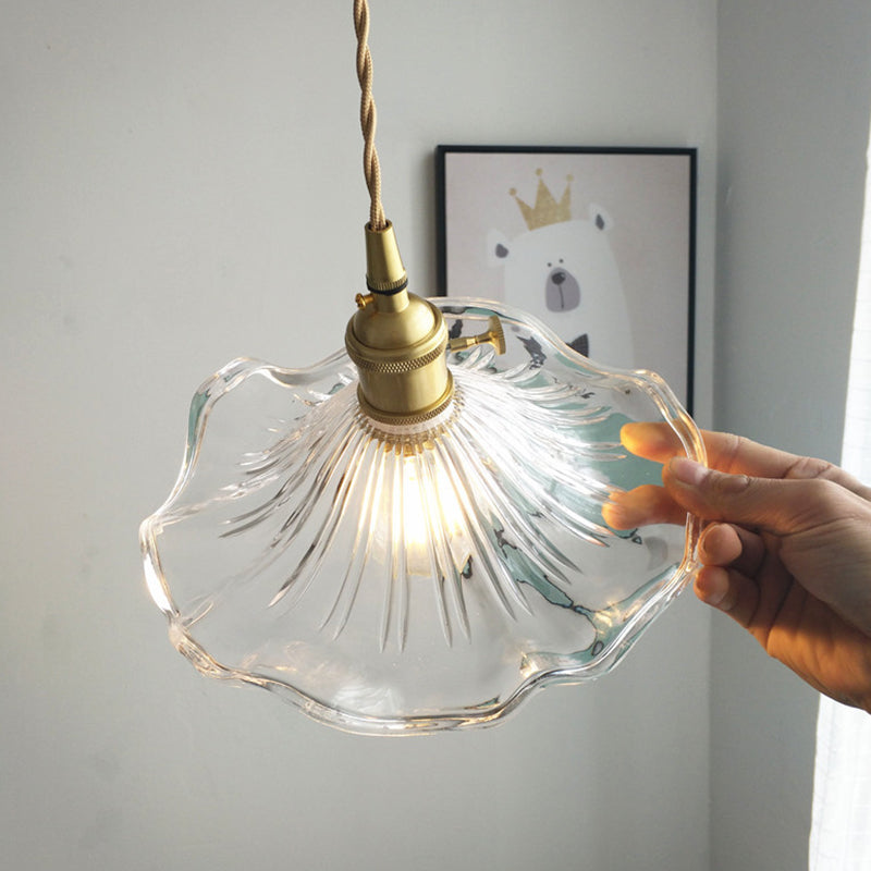 Vintage Scalloped Hanging Light with Textured Glass Shade 1 Light Pendant Lamp in Polished Brass Clearhalo 'Ceiling Lights' 'Glass shade' 'Glass' 'Industrial Pendants' 'Industrial' 'Middle Century Pendants' 'Pendant Lights' 'Pendants' 'Tiffany' Lighting' 2579671