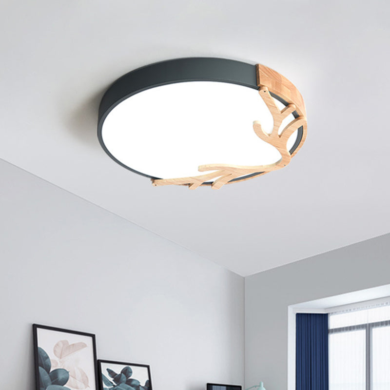 Round Flush Mount Light 1 Light Metal Nordic Flush Mount Spotlight with Antlers Decoration Clearhalo 'Ceiling Lights' 'Close To Ceiling Lights' 'Close to ceiling' 'Flush mount' Lighting' 2590550