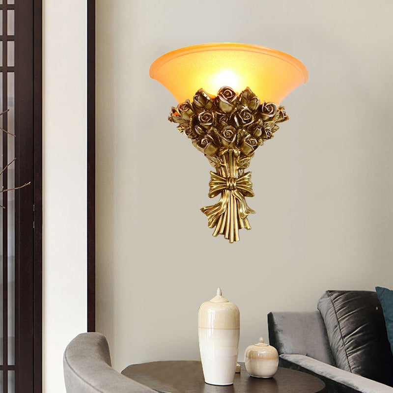 Single Light Resin Flush Wall Sconce Retro Gold Finish Rose Bouquet Wall Lamp Kit Clearhalo 'Wall Lamps & Sconces' 'Wall Lights' Lighting' 268324