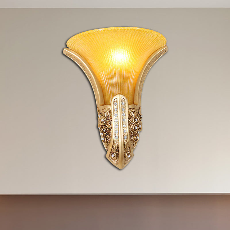 Yellow Glass Floral Sconce Light Fixture Modern Style 1 Head Corridor Wall Mount Light in Gold Gold Clearhalo 'Wall Lamps & Sconces' 'Wall Lights' Lighting' 281449