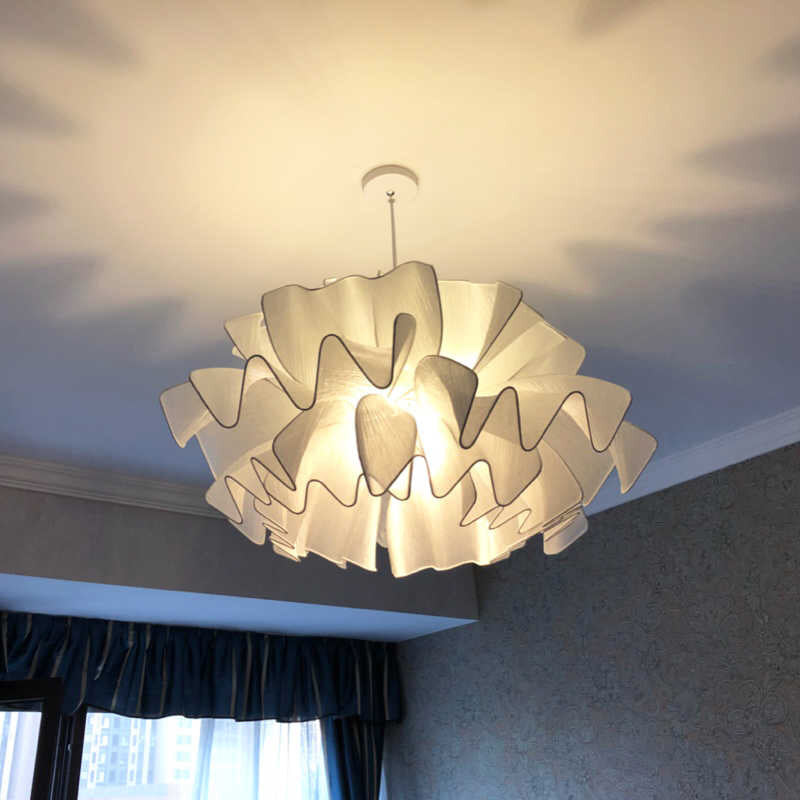 Fabric Wavy Pendant Light Fixture Nordic 1 Head Black/White Hanging Ceiling Light for Bedroom White Clearhalo 'Ceiling Lights' 'Modern Pendants' 'Modern' 'Pendant Lights' 'Pendants' Lighting' 292756