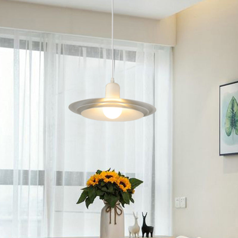 Metal Circular Pendant Light Modernist 1 Bulb White Suspended Lighting Fixture for Dining Room Clearhalo 'Ceiling Lights' 'Glass shade' 'Glass' 'Modern Pendants' 'Modern' 'Pendant Lights' 'Pendants' Lighting' 302849