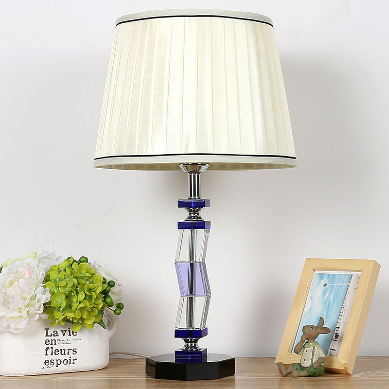 Tapered Drum Bedroom Table Lamp Countryside Fabric Single Light White Night Light Clearhalo 'Lamps' 'Table Lamps' Lighting' 325305