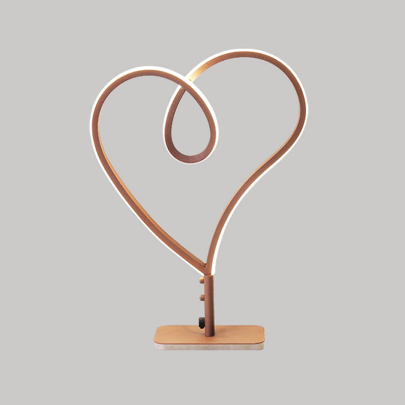 Heart Acrylic Task Lighting Contemporary LED Coffee Small Desk Lamp in Warm/White Light Clearhalo 'Lamps' 'Table Lamps' Lighting' 369742