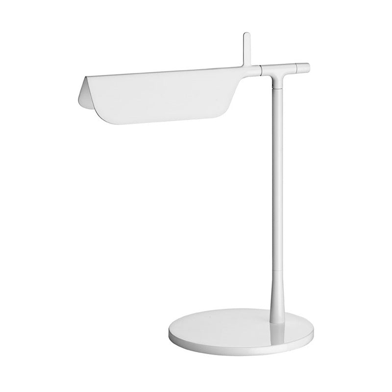 LED Triangular Desk Light Contemporary Metal Nightstand Lamp in White for Bedroom Clearhalo 'Lamps' 'Table Lamps' Lighting' 400764