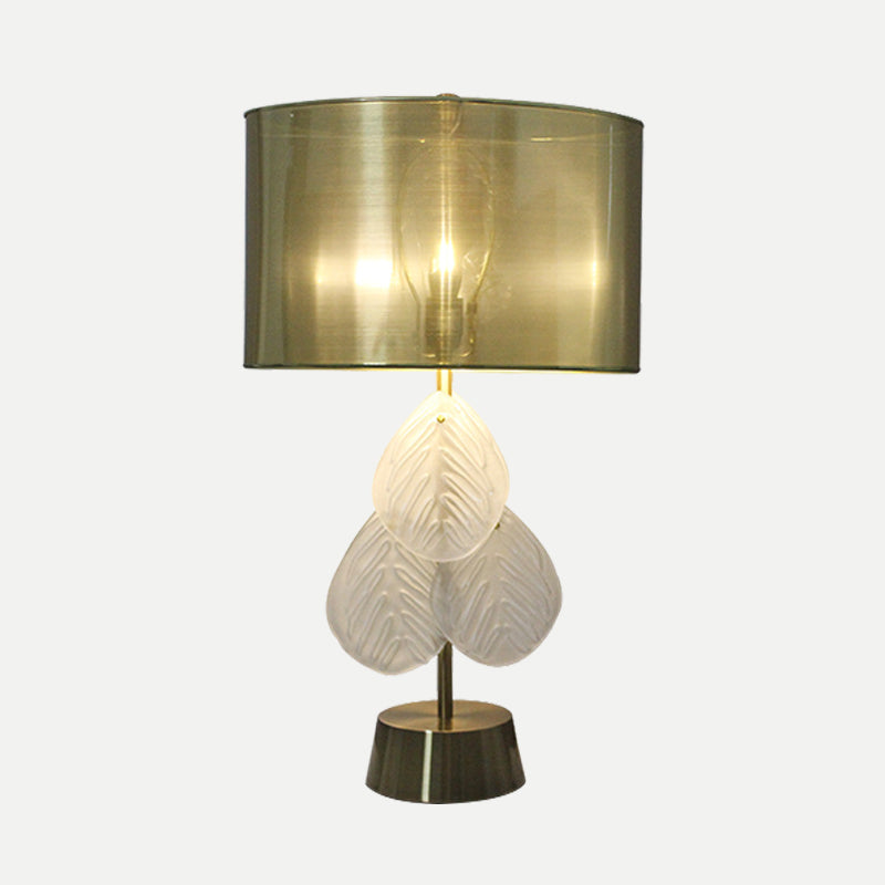 Leaf Shape Desk Light Modernism Hand-Cut Crystal 1 Bulb Night Table Lamp in Gold Clearhalo 'Lamps' 'Table Lamps' Lighting' 405191