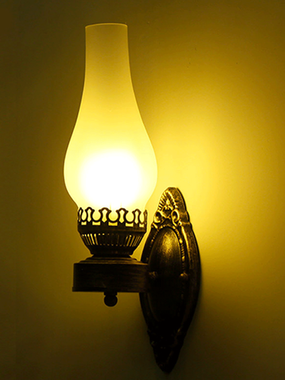 1 Head Wall Mount Light Antique Kerosene Iron Wall Lighting with Glass Shade in Bronze Bronze B Clearhalo 'Art deco wall lights' 'Cast Iron' 'Glass' 'Industrial wall lights' 'Industrial' 'Middle century wall lights' 'Modern' 'Rustic wall lights' 'Tiffany' 'Traditional wall lights' 'Wall Lamps & Sconces' 'Wall Lights' Lighting' 6