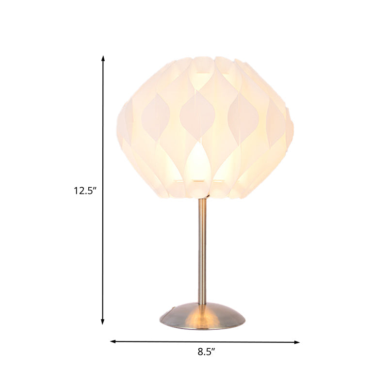 Blossom Table Light Modernist Acrylic LED White Nightstand Lamp with Round Iron Base for Bedroom Clearhalo 'Lamps' 'Table Lamps' Lighting' 612556