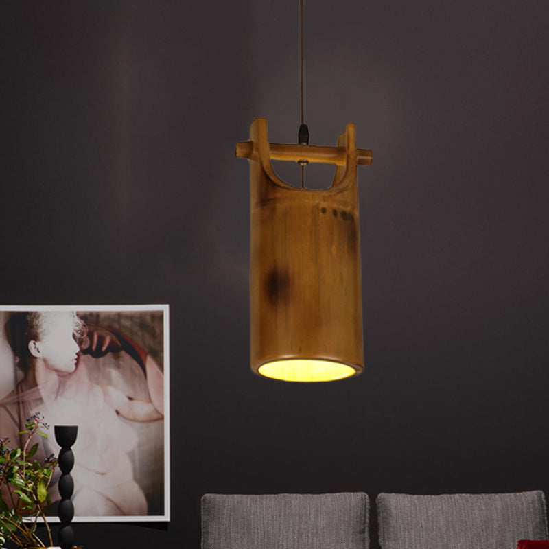 1 Light Hanging Pendant Light Farm Dining Room Ceiling Lamp with Barrel Bamboo Shade in Brown Brown Clearhalo 'Ceiling Lights' 'Industrial Pendants' 'Industrial' 'Middle Century Pendants' 'Pendant Lights' 'Pendants' 'Tiffany' Lighting' 728314