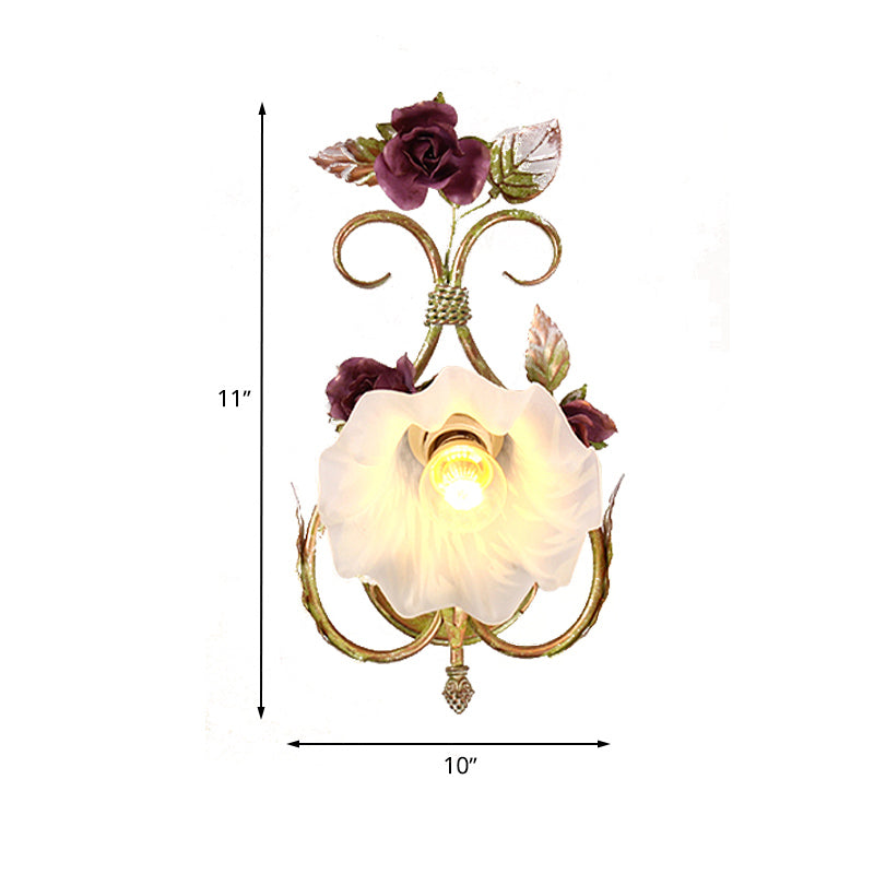 Cream Glass Green Wall Lamp Scalloped 1 Light Korean Flower Sconce Light with Heart Shaped Arm Clearhalo 'Wall Lamps & Sconces' 'Wall Lights' Lighting' 729162