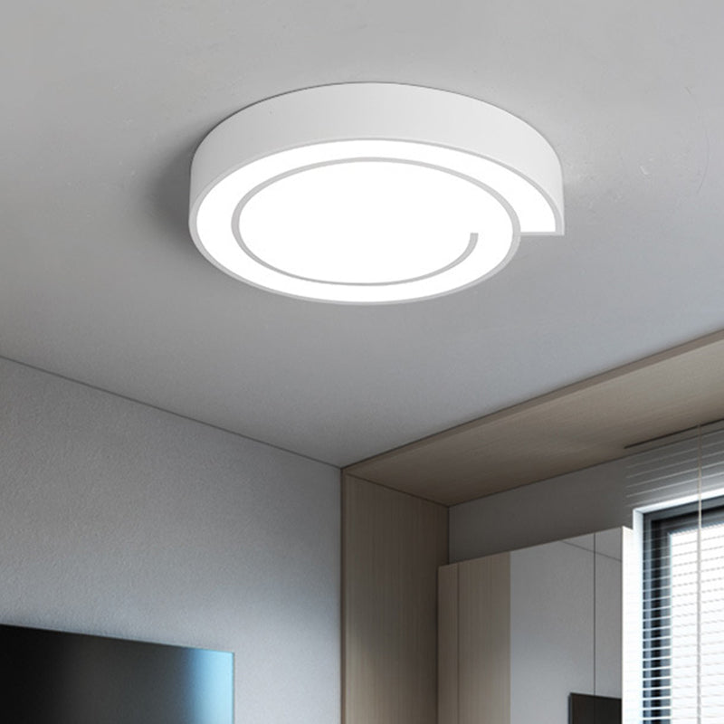 White/Black Round Ceiling Flush Minimalist 18