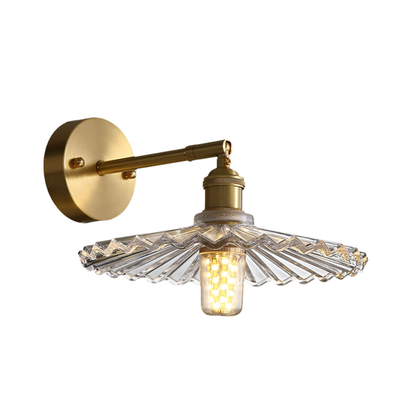 1 Head Bedside Sconce Light Fixture Simple Brass Wall Mounted Lamp with Scalloped Clear Glass Shade Clearhalo 'Cast Iron' 'Glass' 'Industrial' 'Modern wall lights' 'Modern' 'Tiffany' 'Traditional wall lights' 'Wall Lamps & Sconces' 'Wall Lights' Lighting' 735260