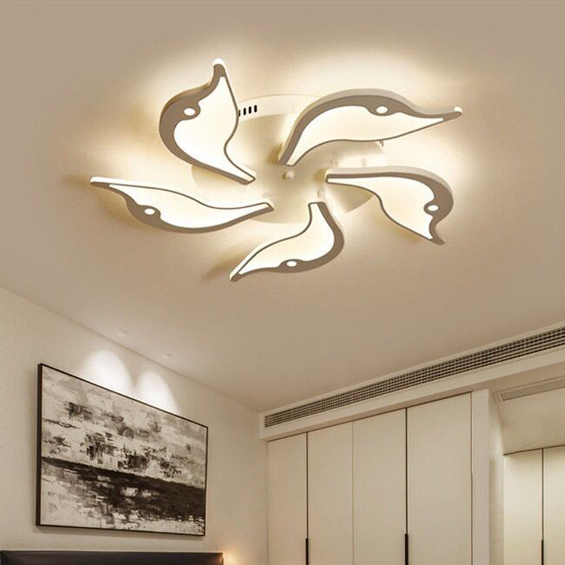 Acrylic 3/5-Petal Flush Mount Fixture Modernist White LED Ceiling Lighting for Bedroom in Warm/White Light, 23.5