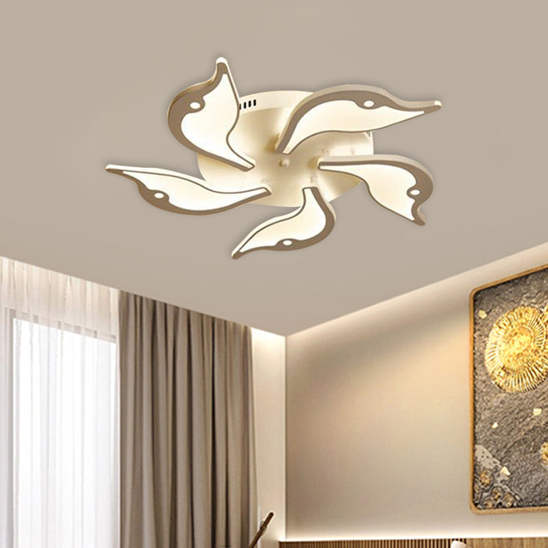 Acrylic 3/5-Petal Flush Mount Fixture Modernist White LED Ceiling Lighting for Bedroom in Warm/White Light, 23.5