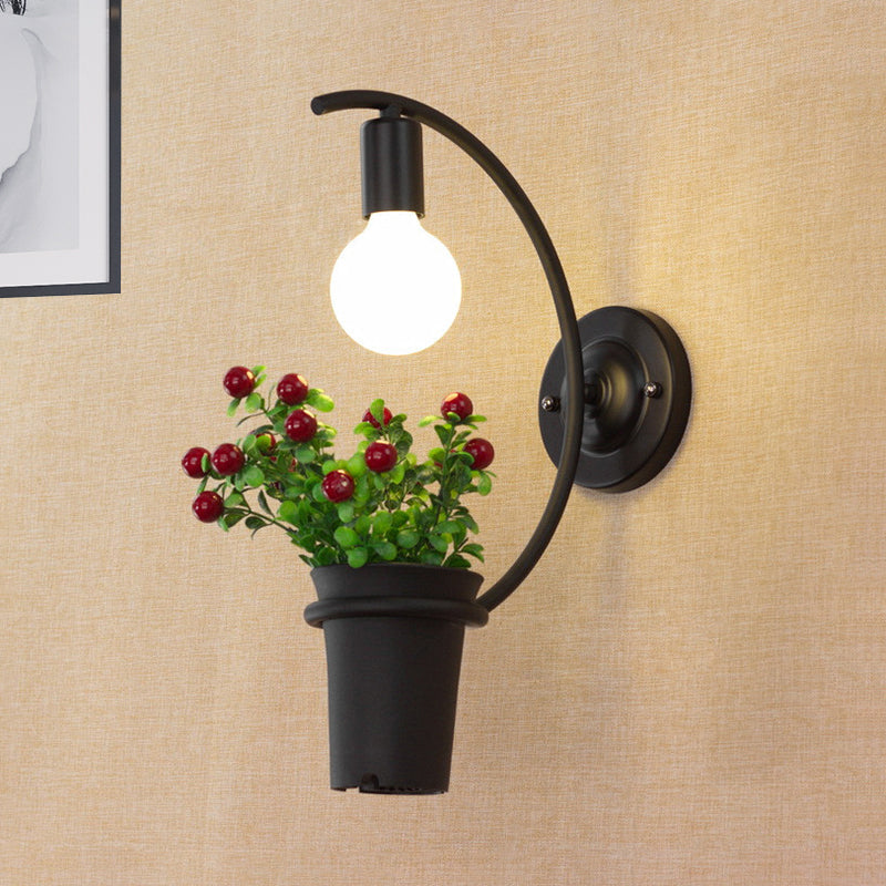 Exposed Bulb Metal Wall Sconce with Pot Decoration Lodge Style 1 Light Restaurant Wall Lighting in Black, 3