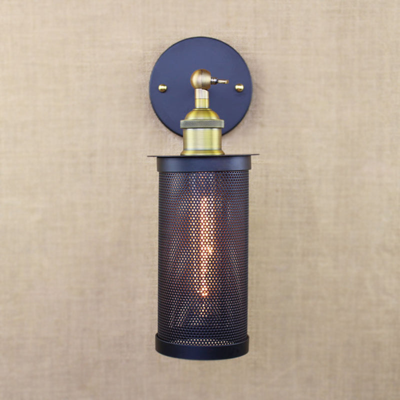 Cylindrical Mesh Metal Shade Wall Lighting Farmhouse 1 Light Corridor Wall Sconce Lamp in Black/Brass Brass Clearhalo 'Art deco wall lights' 'Cast Iron' 'Glass' 'Industrial wall lights' 'Industrial' 'Middle century wall lights' 'Modern' 'Rustic wall lights' 'Tiffany' 'Traditional wall lights' 'Wall Lamps & Sconces' 'Wall Lights' Lighting' 773305