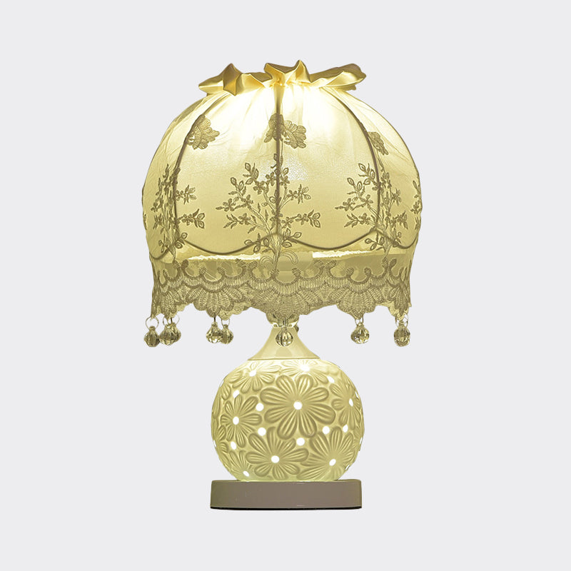 Pastoral Dome Fabric Night Light 1 Head Table Lighting in White with Lace Trim and Ceramic Base Clearhalo 'Lamps' 'Table Lamps' Lighting' 809708